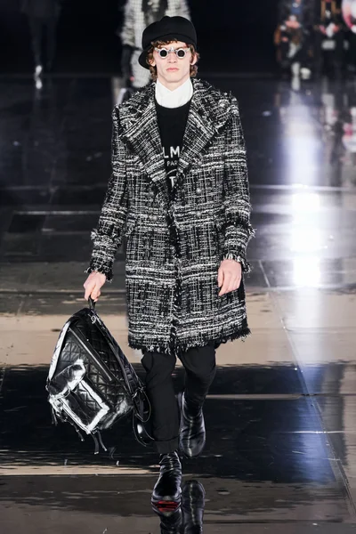 Look 13
